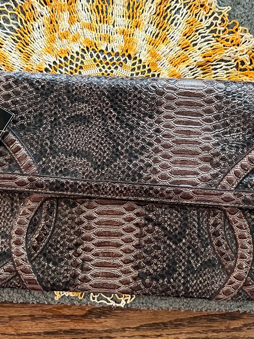 NWT NOS Vintage 2005 Nicole Miller Tri-Fold Clutch EUC 🥰 14” by 8”